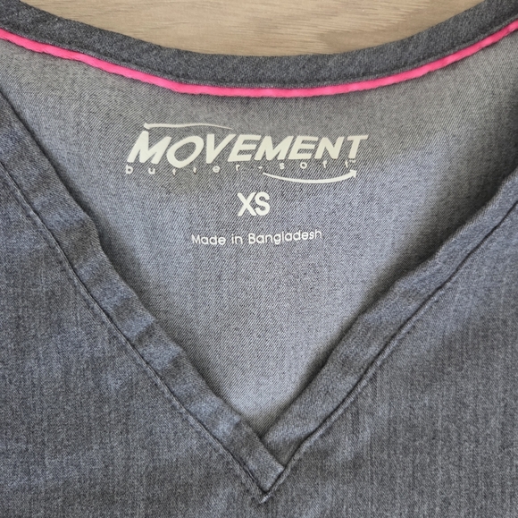 Movement Scrub Set - Picture 10 of 16